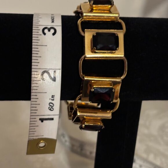 Lord Taylor's Violet Color Bracelet in Gold Tone (8.25") - Picture 5 of 12